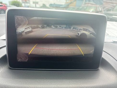 Used 2016 MAZDA MAZDA3 i Grand Touring FWD image 20
