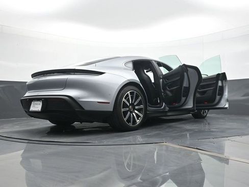 Certified 2020 Porsche Taycan 4S image 27