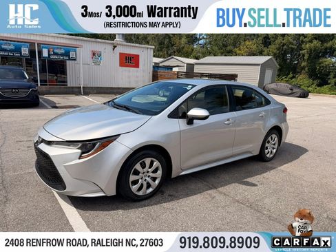 Used 2021 Toyota Corolla LE FWD image 1