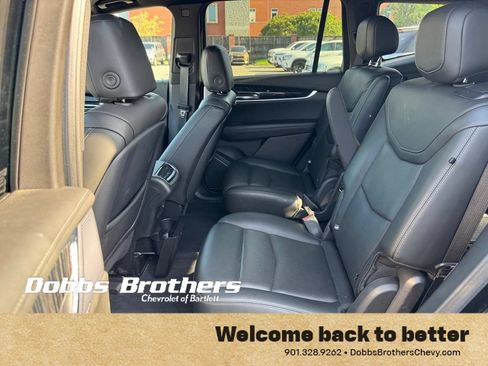 Used 2024 Cadillac XT6 Premium Luxury w/ Technology Package AWD/4WD image 21