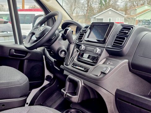 Used 2024 RAM ProMaster 3500 w/ Convenience Group image 18