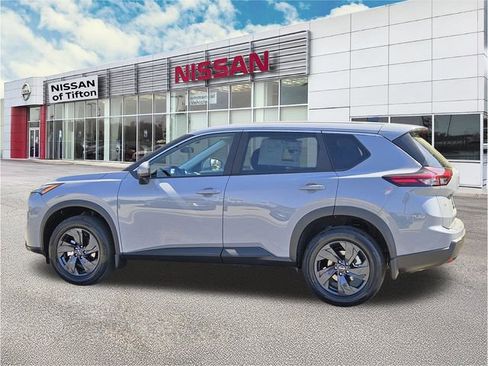 New 2026 Nissan Rogue SV FWD image 7