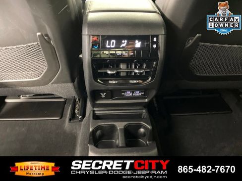 Used 2023 Jeep Grand Cherokee L Laredo AWD/4WD image 26