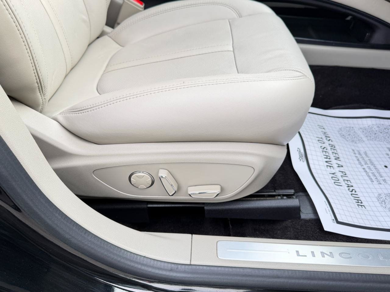 Used 2017 Lincoln MKZ Reserve w/ Technology Package AWD/4WD image 45
