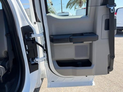 Used 2022 Ford F350 XL w/ Power Equipment Group image 33