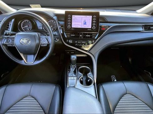 Used 2023 Toyota Camry SE w/ Convenience Package image 7