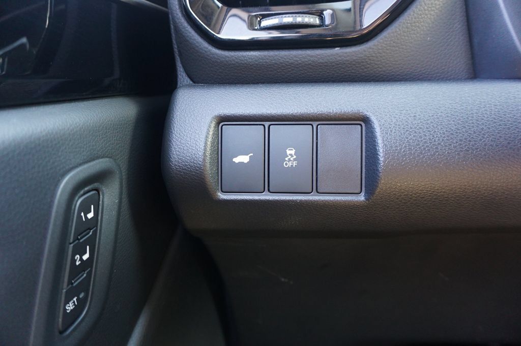 Used 2024 Honda Pilot EX-L image 5