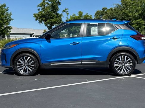 Used 2024 Nissan Kicks SR FWD image 14