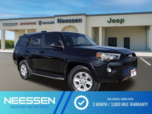 Used 2019 Toyota 4Runner SR5 Premium image 1