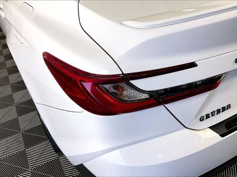 Used 2025 Toyota Camry SE w/ Multimedia Upgrade Package FWD image 38