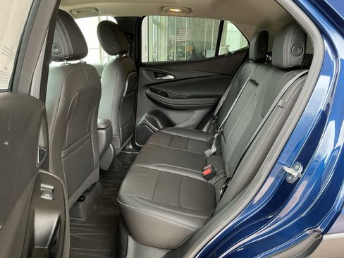 Used 2023 Buick Encore GX Essence w/ Experience Buick Package image 18