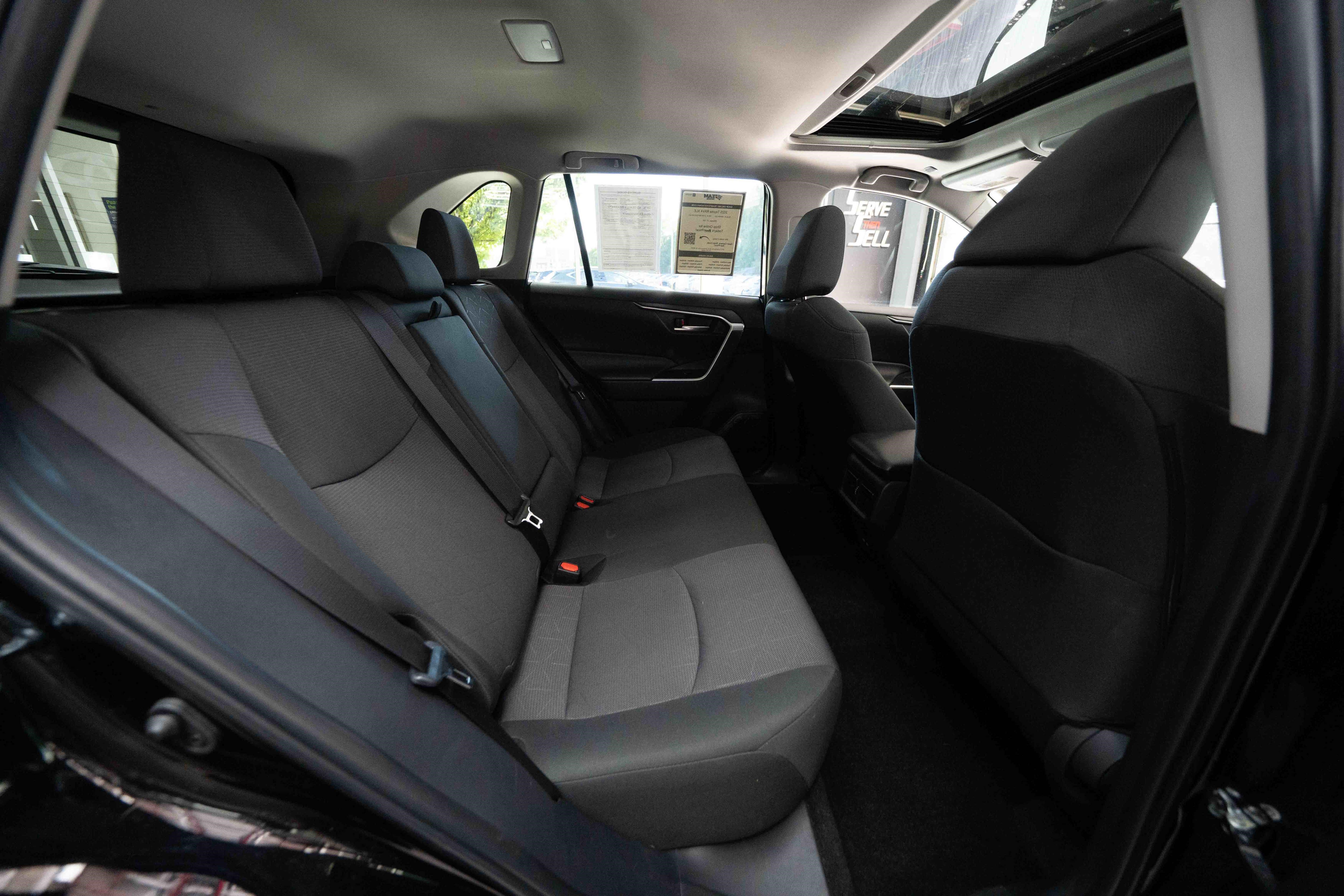 Used 2025 Toyota RAV4 XLE w/ Convenience Package AWD/4WD image 26