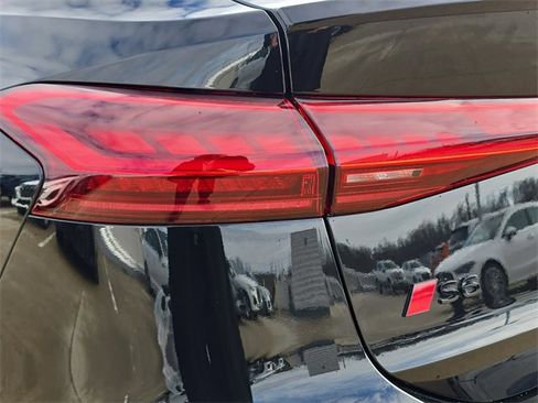 Certified 2025 Audi S6 e-tron Premium Plus w/ Premium Plus image 38