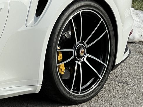 Certified 2022 Porsche 911 Turbo S image 15