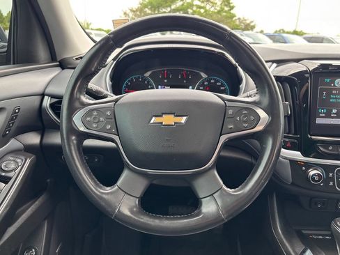 Used 2019 Chevrolet Traverse Premier w/ Driver Confidence II Package FWD image 30