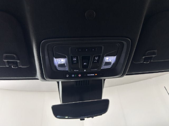 Used 2025 GMC Sierra 2500 AT4X AWD/4WD image 23