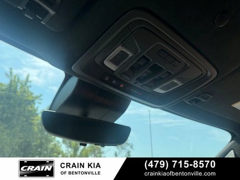 Used 2024 GMC Sierra 1500 Denali Ultimate AWD/4WD image 19