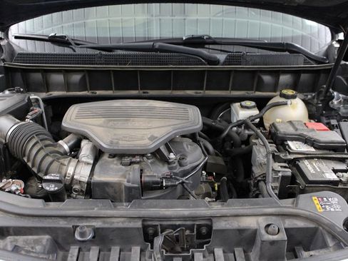 Used 2019 Cadillac XT5 FWD image 43