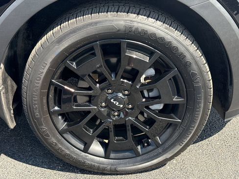 Used 2022 Kia Telluride EX w/ EX Premium Package AWD/4WD image 9