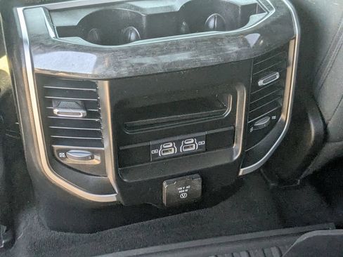 Used 2021 RAM 1500 Big Horn AWD/4WD image 29