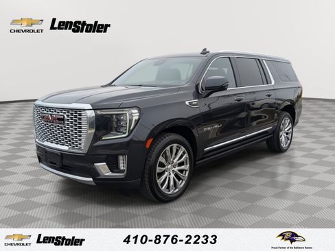 Used 2023 GMC Yukon XL Denali image 1