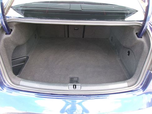 Used 2016 Audi A3 2.0T Premium w/ Audi MMI Navigation Plus image 10