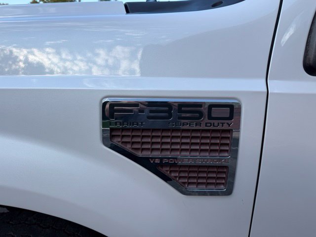 Used 2010 Ford F350 4x4 Crew Cab Super Duty image 14