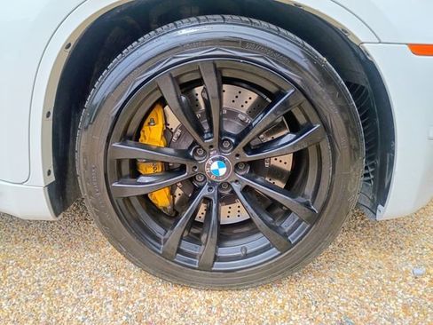Used 2012 BMW X6 M image 17