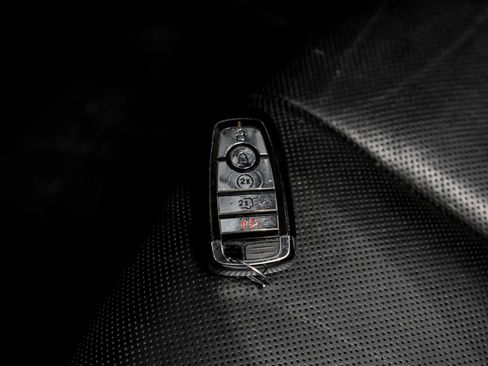 Used 2020 Lincoln Corsair Reserve w/ Equipment Group 201A image 58