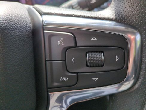Used 2022 Chevrolet Blazer LT FWD image 23
