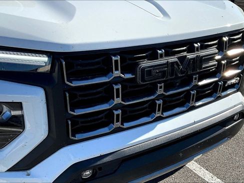 Used 2024 GMC Canyon AT4 w/ AT4 Premium Package AWD/4WD image 22