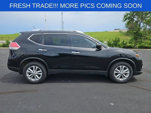 Used 2016 Nissan Rogue SV AWD/4WD image 7