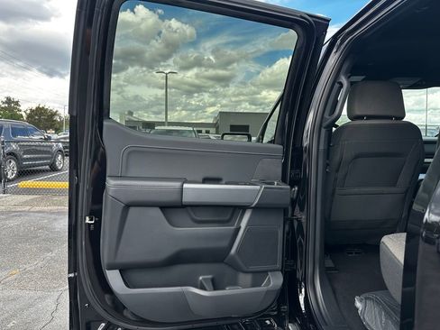 New 2025 Ford F150 XLT w/ Equipment Group 302A MID image 28