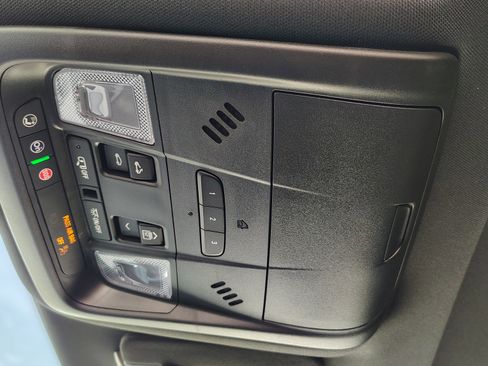 New 2025 Cadillac XT6 Luxury w/ LPO, Premium Carpet Package image 33