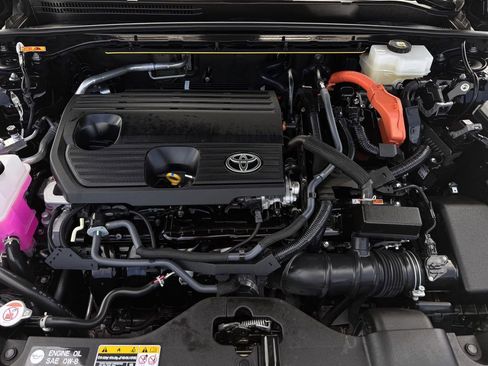 Used 2025 Toyota Crown Signia image 30