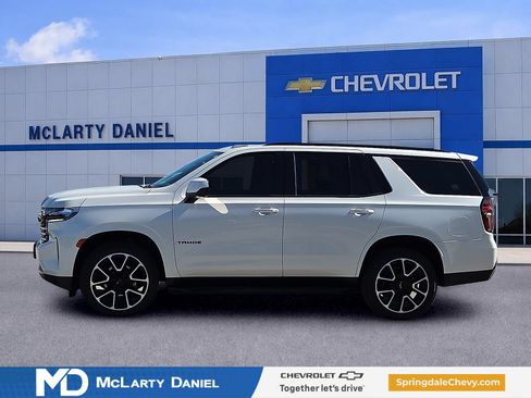 Used 2023 Chevrolet Tahoe RST AWD/4WD image 3