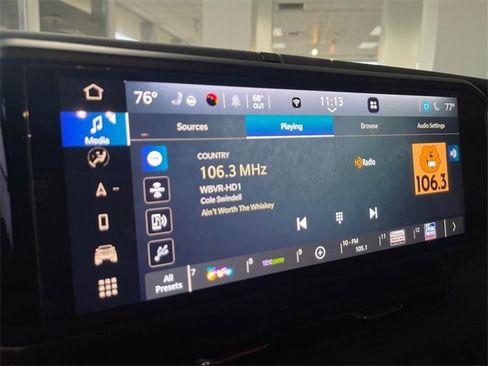 Used 2024 Jeep Wrangler Unlimited Rubicon 392 image 12