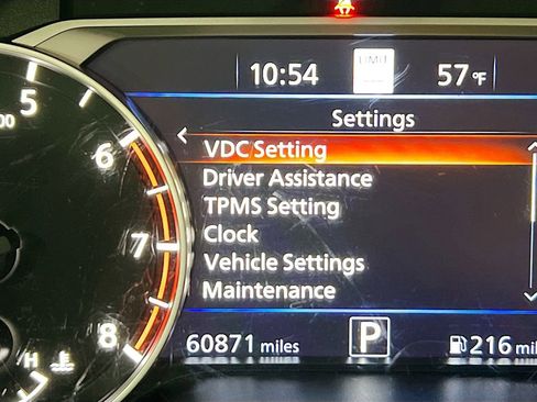 Used 2020 Nissan Altima 2.0 Platinum image 30