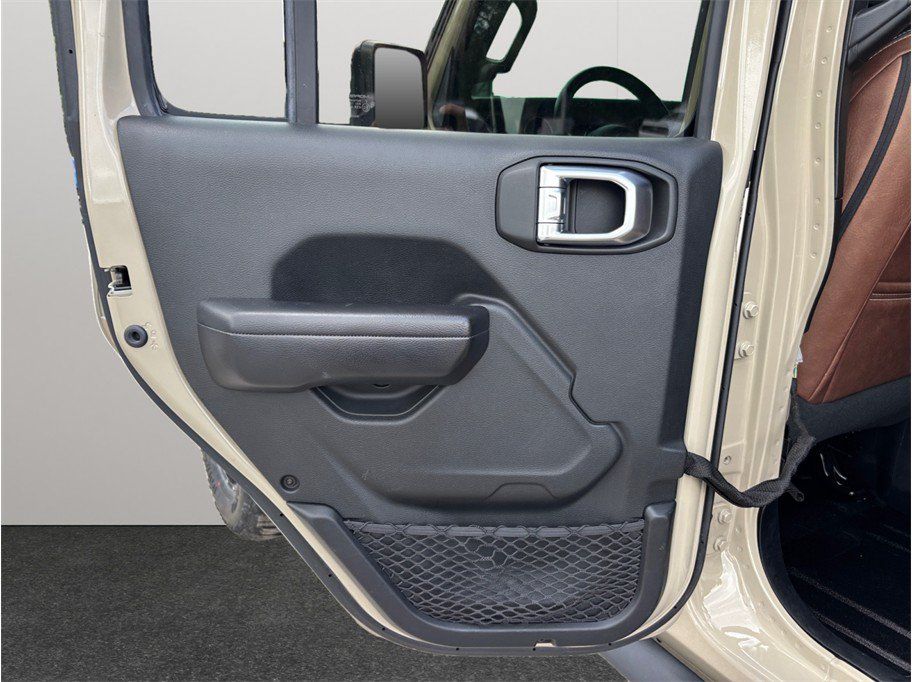 Used 2020 Jeep Gladiator Sport w/ Quick Order Package 23S AWD/4WD image 30