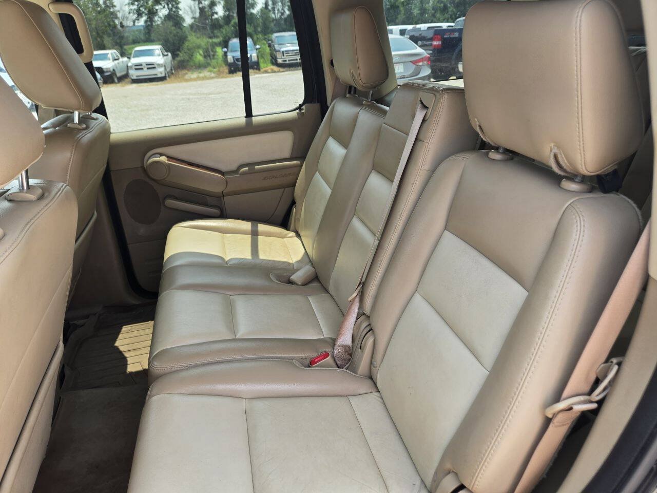 Used 2010 Ford Explorer Eddie Bauer AWD/4WD image 11