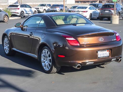 Used 2007 Lexus SC 430 Convertible image 2