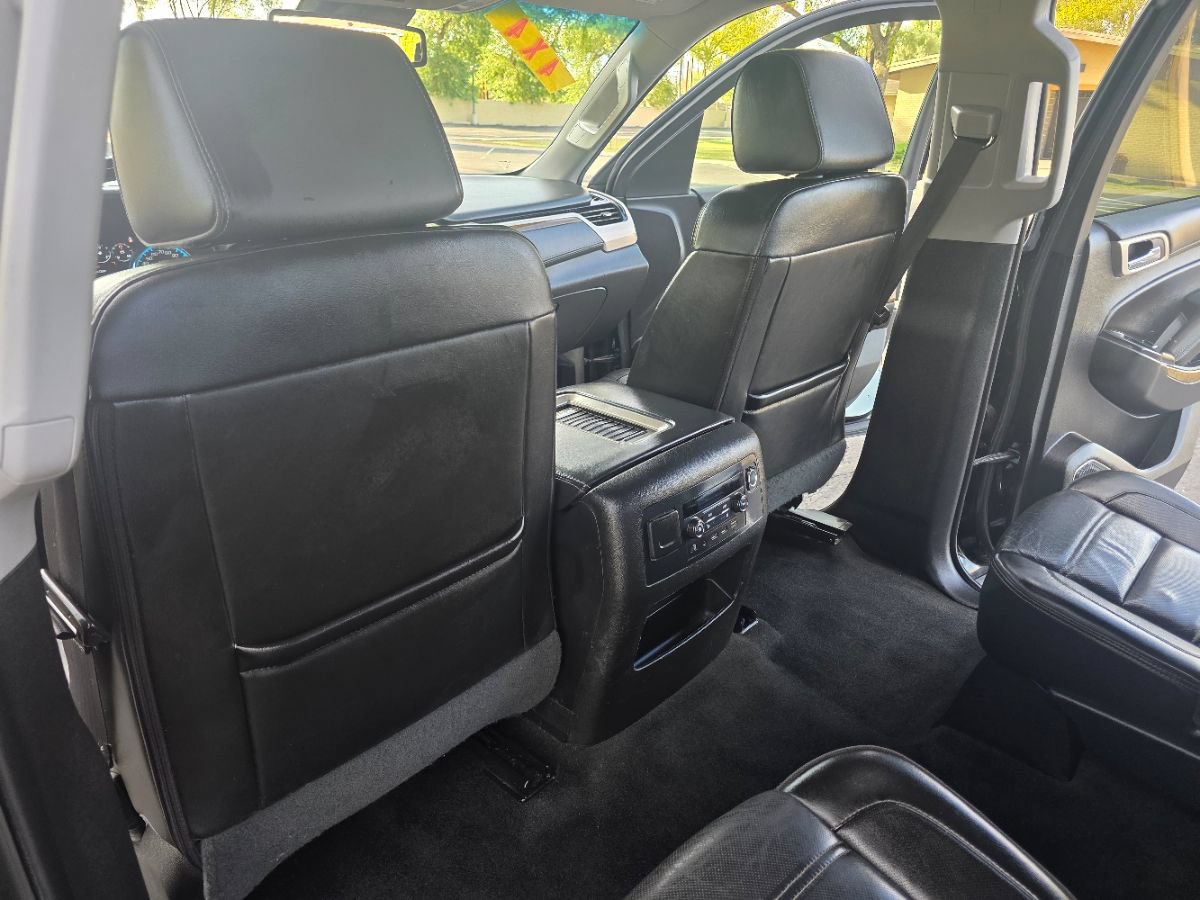 Used 2017 GMC Yukon Denali w/ Open Road Package AWD/4WD image 28