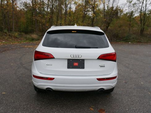 Used 2017 Audi Q5 2.0T Premium Plus w/ Premium Plus Package image 4