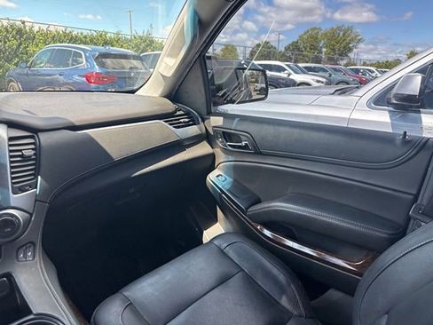 Used 2018 Chevrolet Tahoe LT AWD/4WD image 13