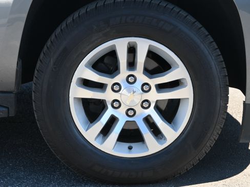 Used 2020 Chevrolet Tahoe LT image 15