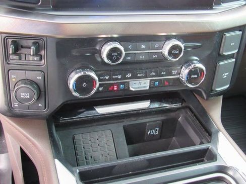 Used 2024 Ford F250 King Ranch w/ Chrome Package image 21