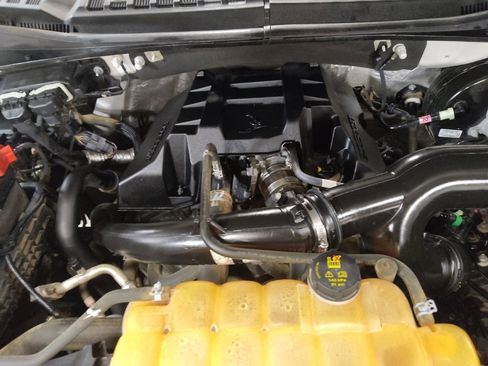 Used 2016 Ford F150 Lariat w/ Equipment Group 501A Mid image 30