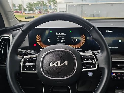 Used 2025 Kia Sorento X-Line EX AWD/4WD image 25