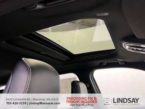 New 2025 Jeep Grand Cherokee Altitude AWD/4WD image 15