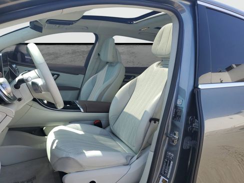 Used 2023 Mercedes-Benz EQS 450+ SUV image 18